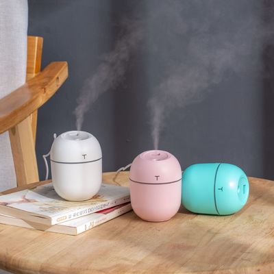 LED-nachtlicht Ultrasone luchtbevochtiger met aromatherapiefunctie voor huis en auto