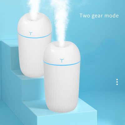Intelligente aromatherapie cadeau luchtbevochtiger met 420 ml capaciteit en USB-atmosfeerlamp