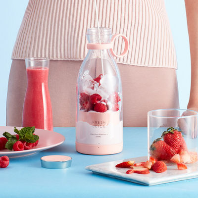 Draagbare USB persoonlijke sapper voor verse fruit smoothies en shakes 3.94*4.02*9.84 inch