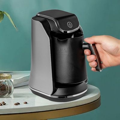 Elektrische Turkse koffiezetapparaat met herbruikbaar filter en verwarmingsplaat