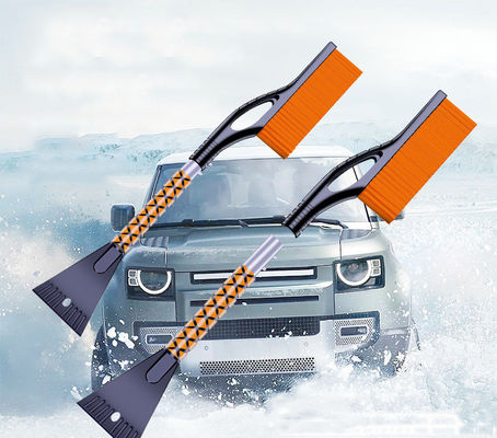 Afneembare auto-ruit sneeuw-ijskrapper borstel met schuimgreep en draaikopkopmonster