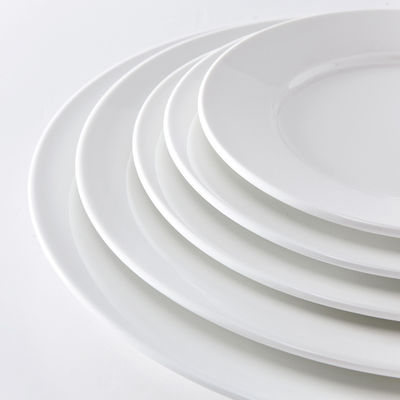 Gestookte witte keramische eetplaten voor restaurant Hotel Dinnerware Collectie