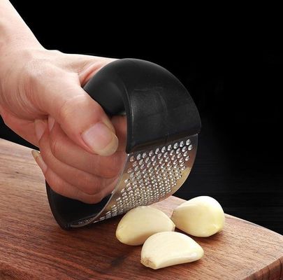 Topverkoper Hot Garlic Press Peeler Handmatig roestvrij staal voor groenten- en fruitgereedschappen
