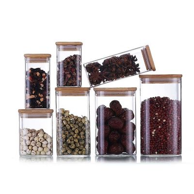 Modern ontworpen voedselopslagcontainer met bamboe houten deksel 300 ml 500 ml kruidenglas pot