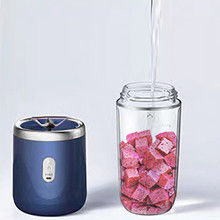 Draagbare groenten- en fruitgereedschappen Elektrische sapbeker voor smoothies 40W USB oplaadbaar