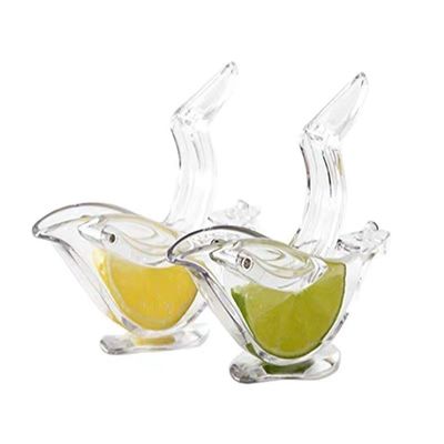 Op voorraad Draagbare transparante acryl handmatige Fruit Lemon Juicer Hand Lemon Squeezer Vogel