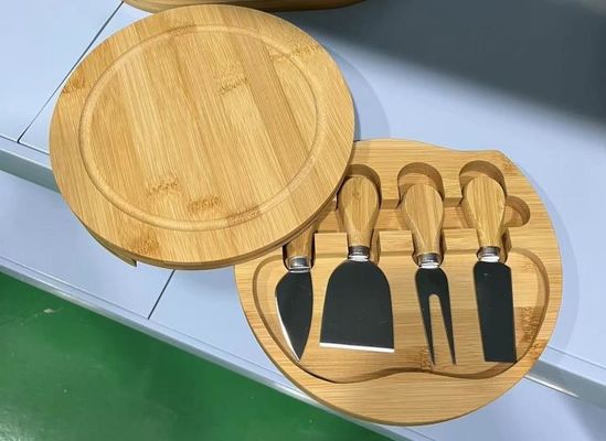 Houten pizza gereedschappen set voor duurzaam aangepast logo Charcuterie Board in ronde vorm