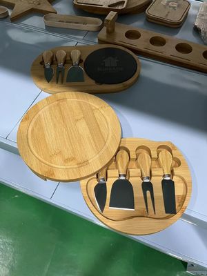 Duurzaam bamboe kaasbord en gereedschappen voor kaasplaat Charcuterie Plaat