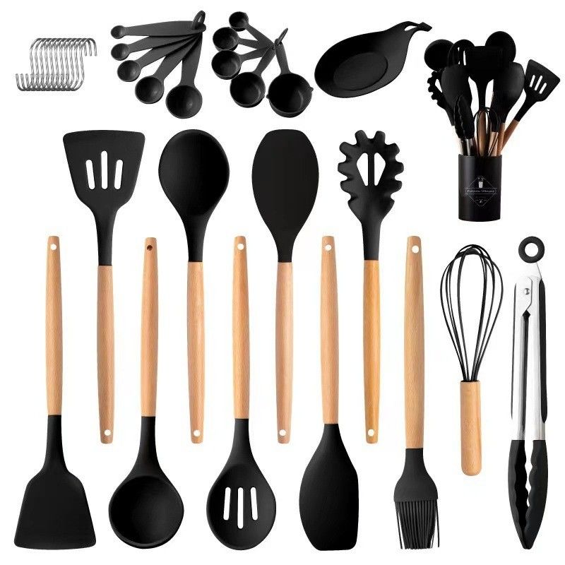 33 stukken niet-stick kookgerei met veelkleurige pannen en Chinese spatula lepel