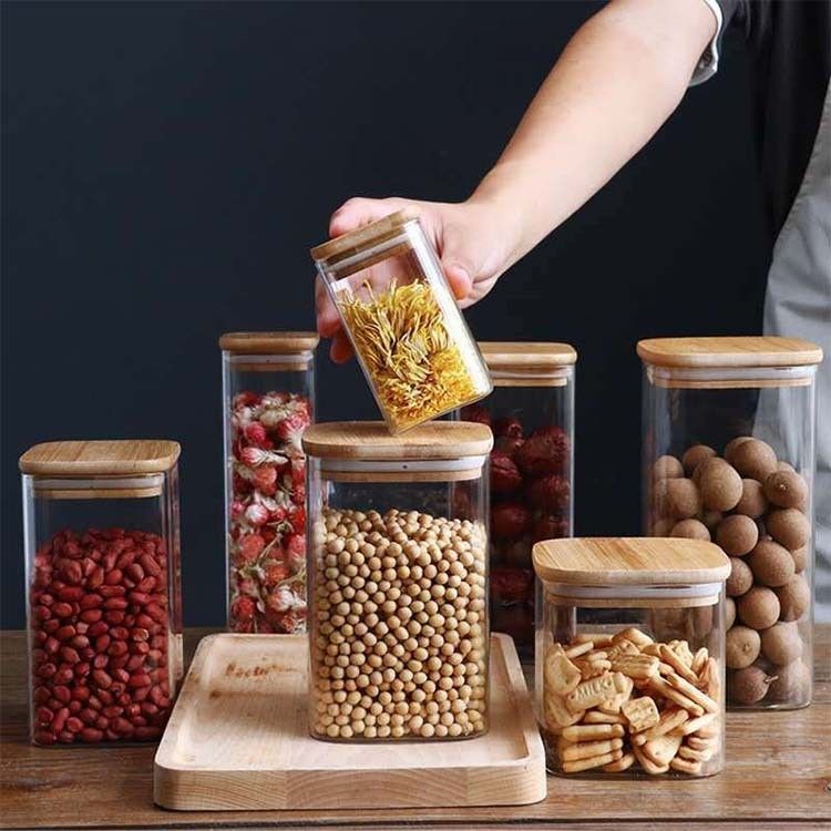 Modern ontworpen voedselopslagcontainer met bamboe houten deksel 300 ml 500 ml kruidenglas pot